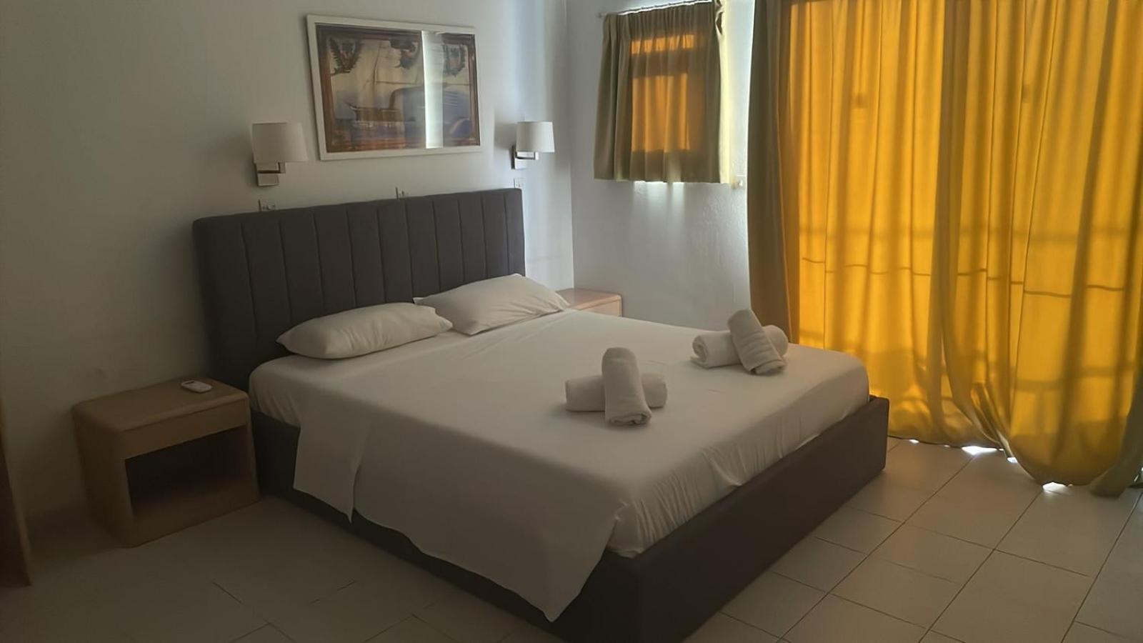 Aparthotel Blue Roses Ixia (Rhodes)
