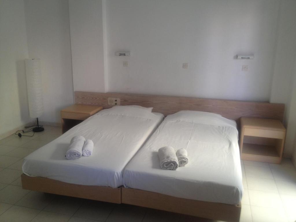 Blue Roses Aparthotel
