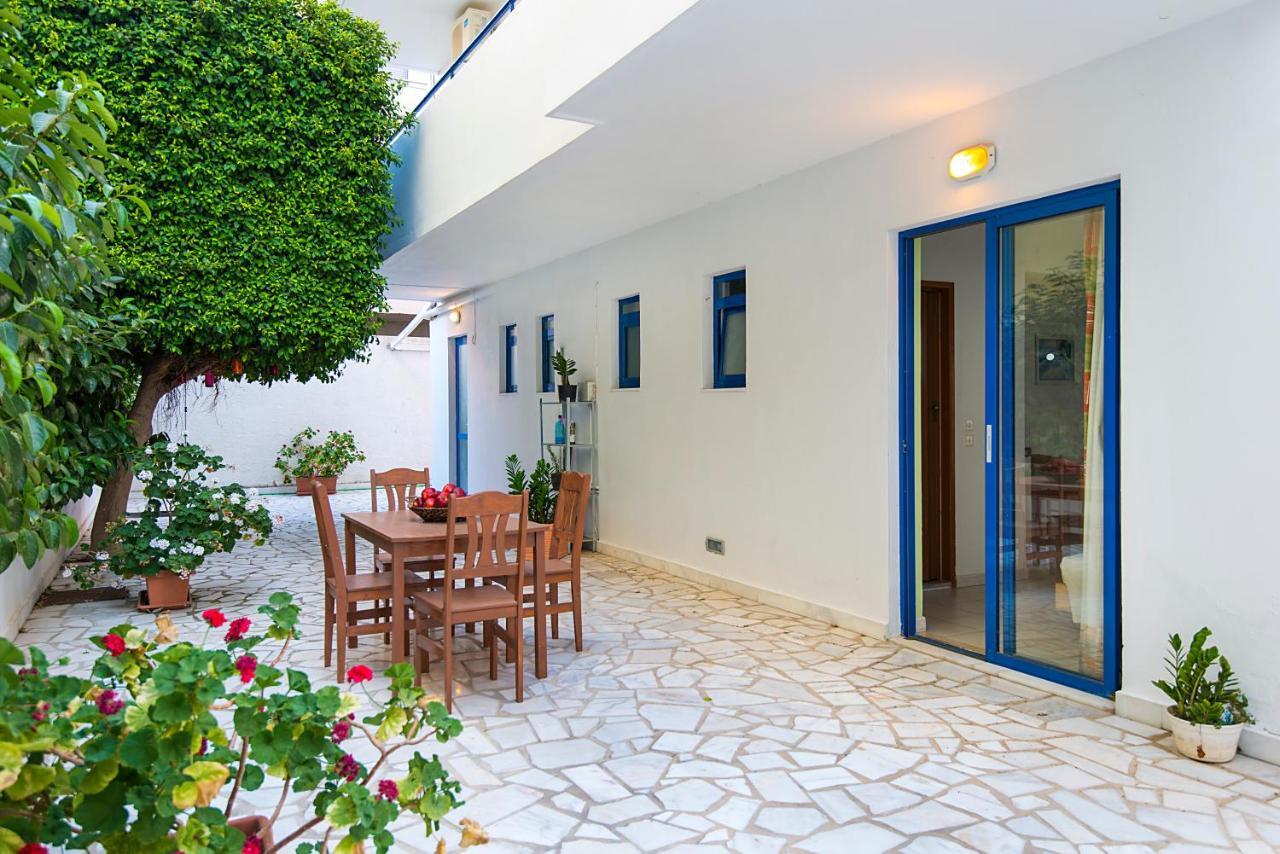 Aparthotel Blue Roses